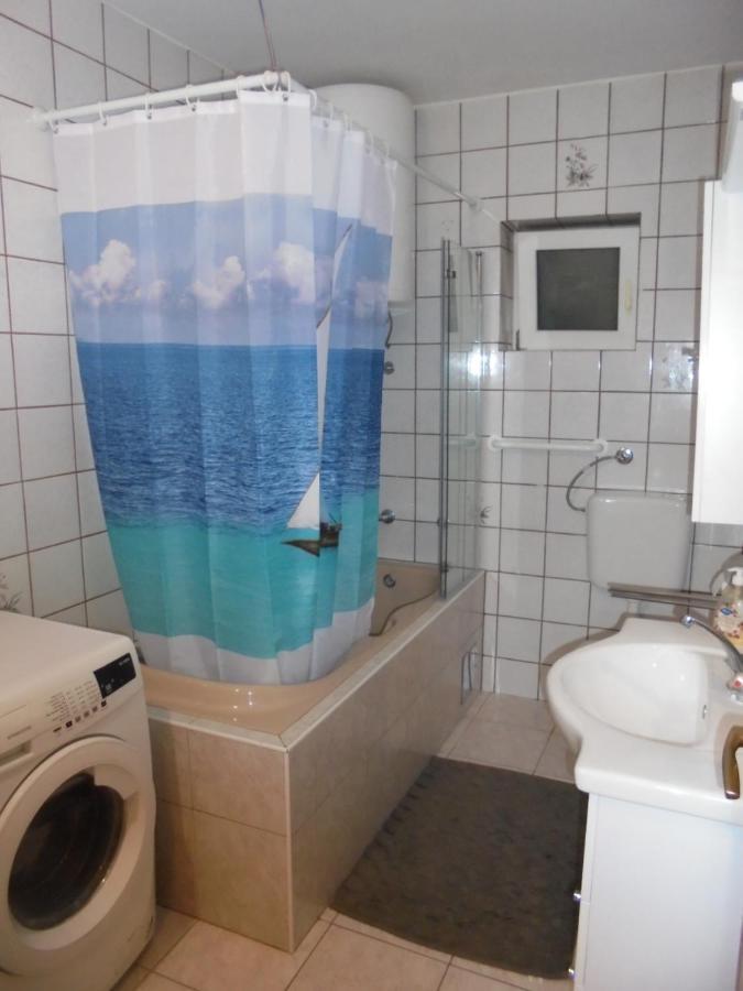 Apartment Maestral Сень Екстер'єр фото